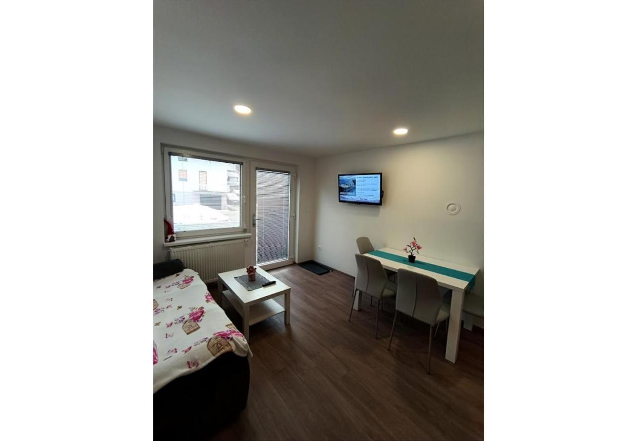 Mici Apartment *